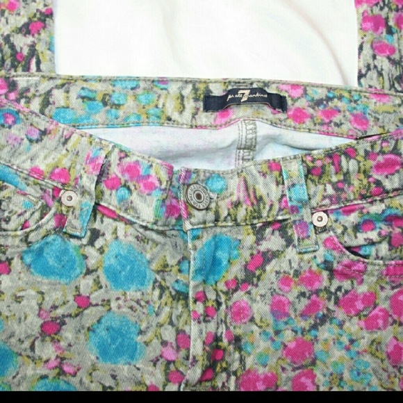 Jeans - Picture 4 of 8